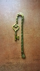Výrobek: Kovová knižní záložka "Zlatý klíč"